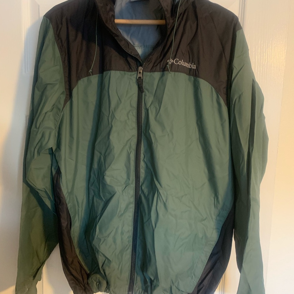 Columbia Men's Two-Tone Windbreaker
